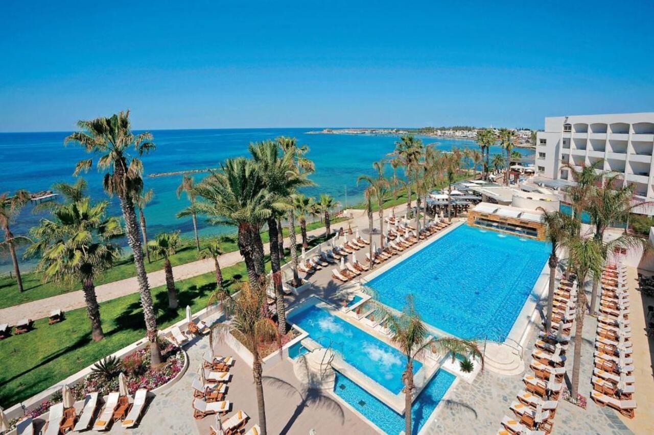 Alexander The Great Beach Hotel Paphos Exterior photo