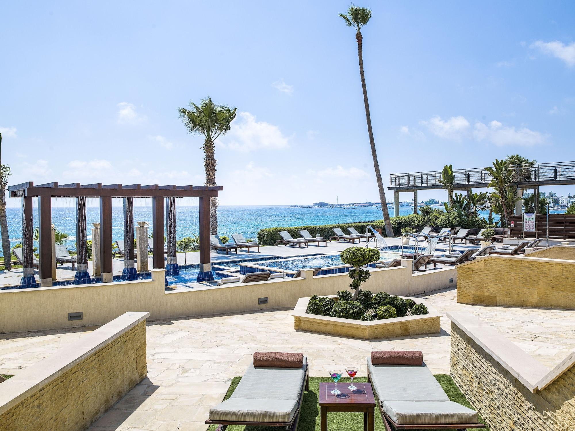 Alexander The Great Beach Hotel Paphos Exterior photo